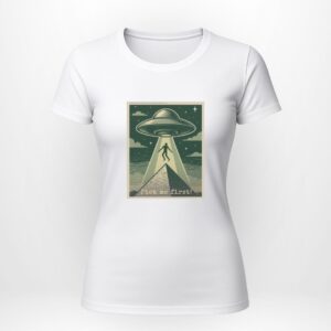 T-shirt white ♀︎ - Pick me first!